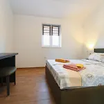 Lovor 2351 Valbandon
