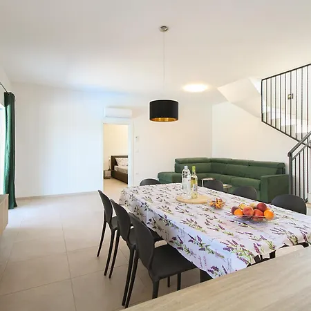 Lovor 2351